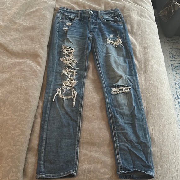 American eagle distressed boyfriend jean - Picture 1 of 3